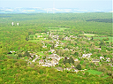 Autre vue d'ensemble. Dans le lointain l'émetteur de Neuvy-deux-clochers.